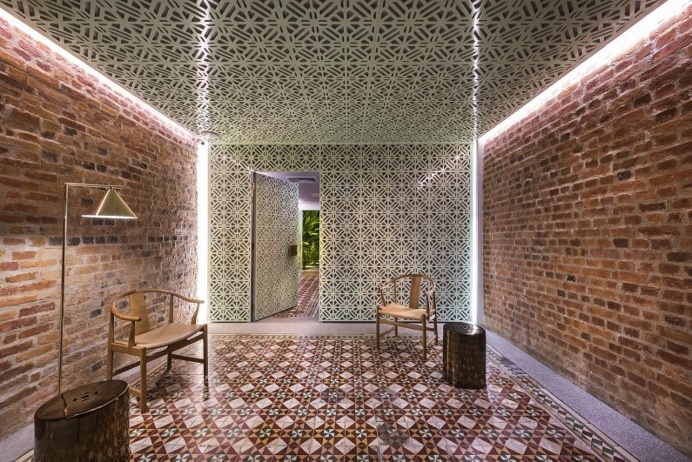 Google Custom Search Luxurious suites in George Town