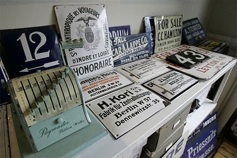 FFFFOUND! #signage #vintage