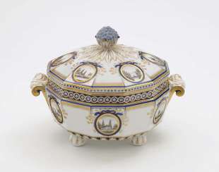 Vegetable bowl, Nymphenburg, after the model by Dominikus Auliczek #porcelain
