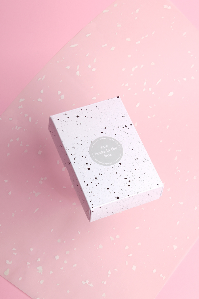 chocolate rocks new packaging design package branding amsterdam pink minimal beautiful design by designblog inspiration www.mindsparklemag.c