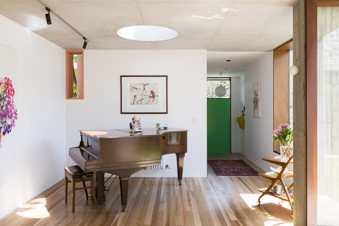 Terrace House