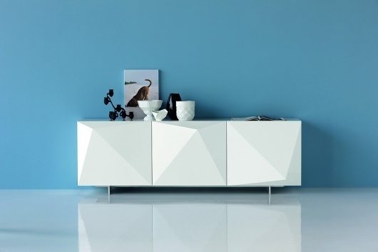 Google Image Result for http://www.homedesignd.com/wp-content/uploads/2011/05/living-room-furniture-side-table.jpg #interior #blue