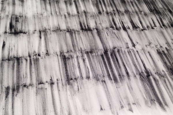 in the studio, killing my hands while working on some new, 2 handed, process/rule based works exploring the notion of the three second pres #fields #drawings #art