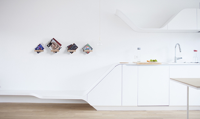 The most simple shelf design with unlimited possibilities.