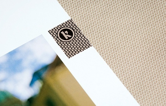 Julian Zimmermann | Graphic Design | Mannheim | Germany #komma #logo #identity #pattern
