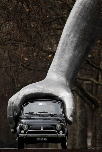 Vroom Vroom by Lorenzo Quinn -- Autoblog #sculpture