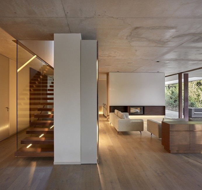 Pine Forest House by Ramon Esteve Studio 4