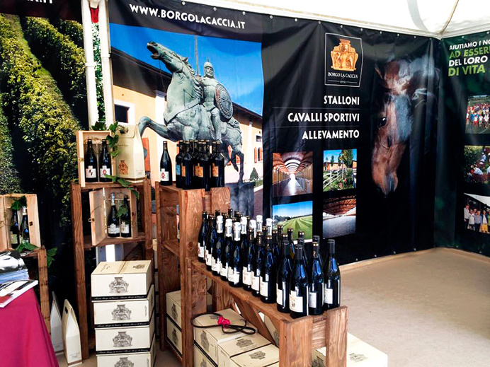 Stand Decoration