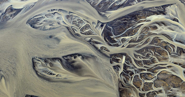 Andre → Iceland. River. → Empyrean pattern real river 1 #photography #iceland #river #arial #erosion