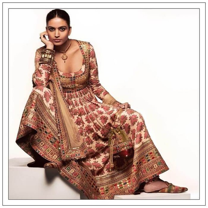 Sabyasachi Summer Collection 2020 For The Best Wedding Outfit Ideas!