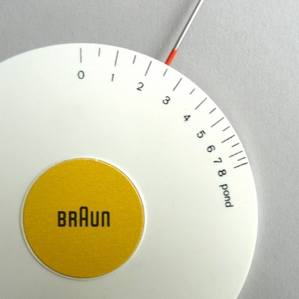 All sizes | Braun Tonarmwaage | Flickr - Photo Sharing! #modern #braun #mid #century