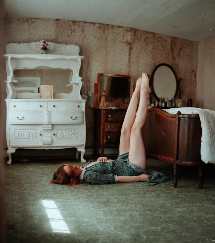 Conceptual and Fine Art Portrait Photography by Steve Gindler