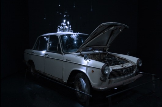 Mika Aoki's Singing Glass | Spoon & Tamago #installation #design #aokis #glass #art #singing #mika