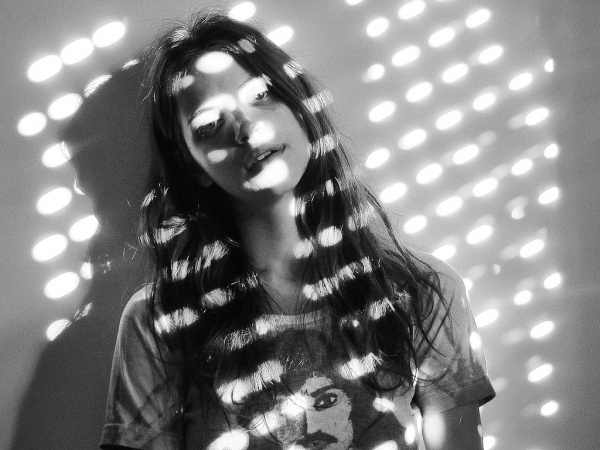 manchada | Flickr - Photo Sharing! #arriegue #white #woman #black #photography #portrait #and #light #guadalupe