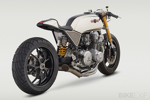 Honda CB cafe racer #vintage #motorcycles #caferacer #classified moto