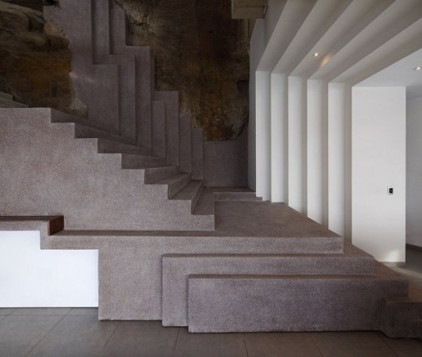Longhi Architecture - Beach house #beach #architecture #house #stone