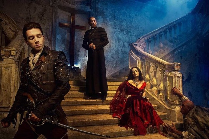 Dramatic Theatrical Photography by Andrey Kezzyn