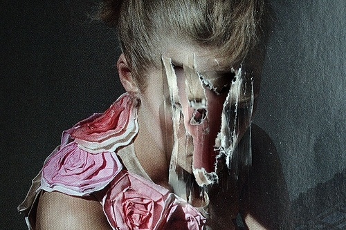 4222468308_90bb8be3ae_z.jpg (640×426) #photography #woman #image