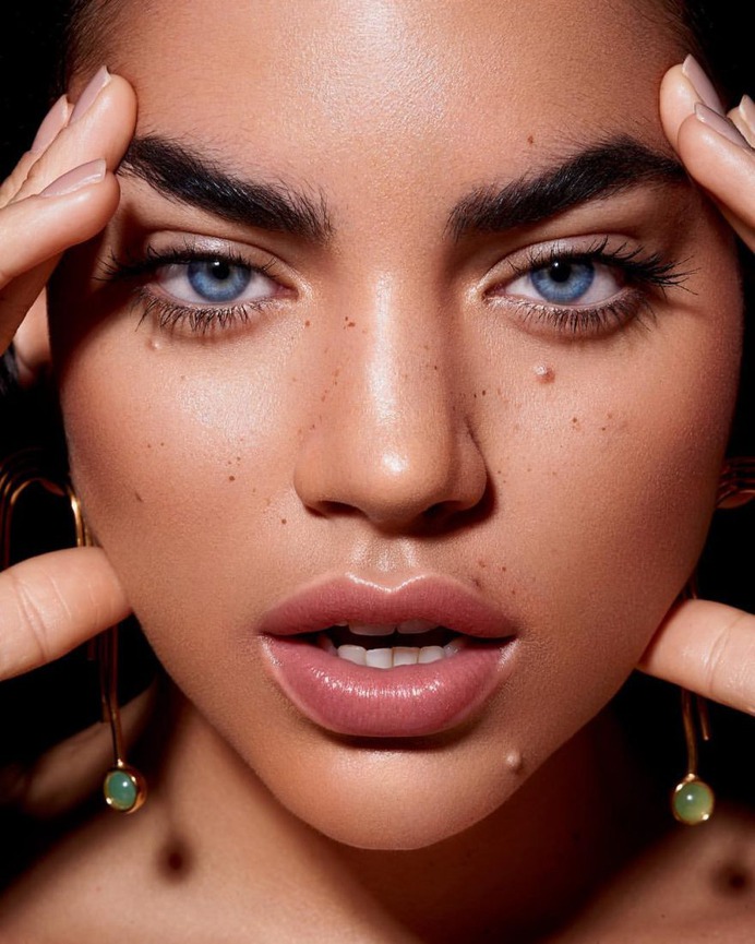 Gorgeous Beauty Portrait Photography by Taryn Rae-Lee