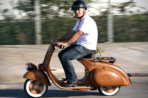 CJWHO ™ (Wooden Vespa Scooter by Carlos Alberto | via ...) #crafts #design #scooter #wood #vespa