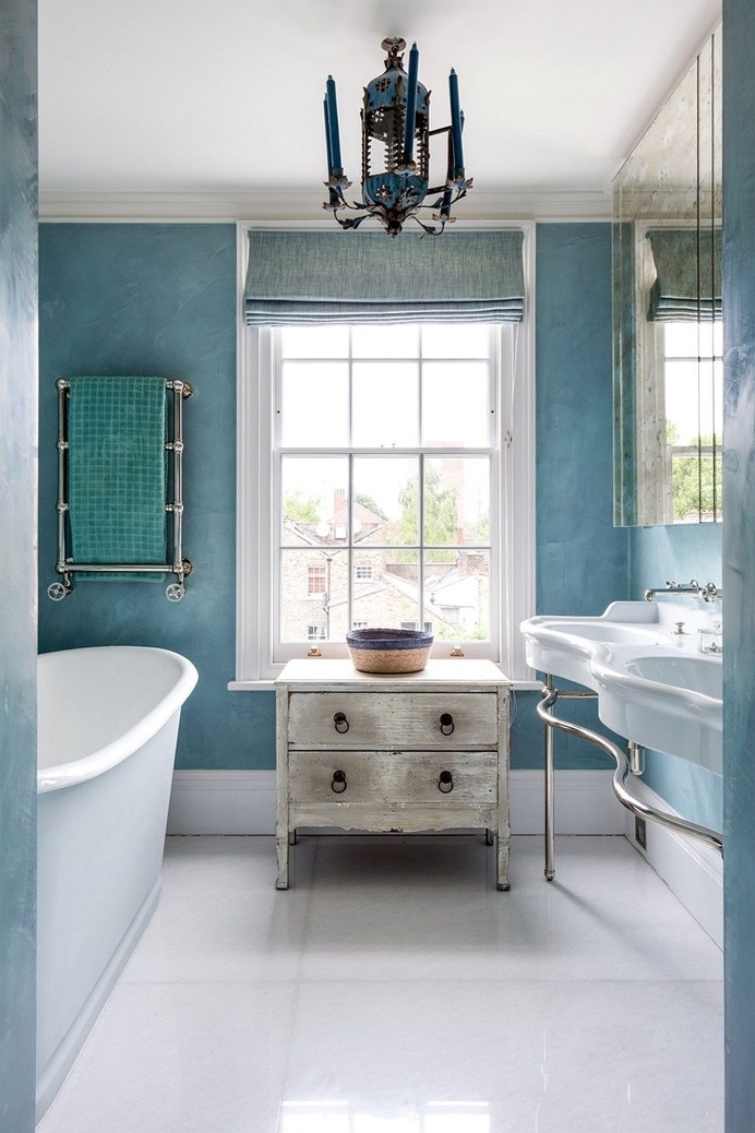 Blue House London Georgian House Features an Eclectic Mix of Old and New 15