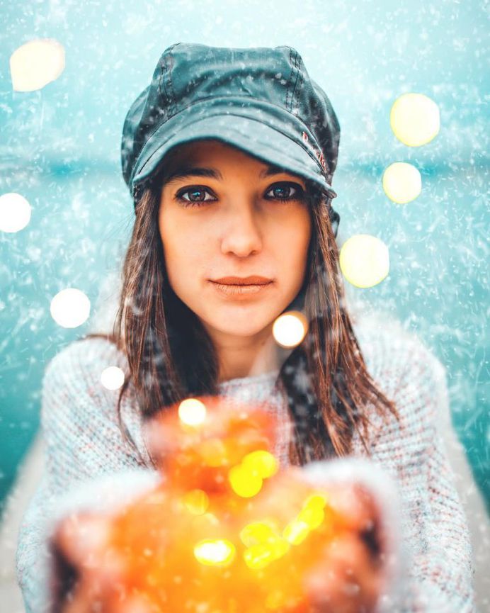 Colorful and Moody Lifestyle Portrait Photography by Ömer Çelik