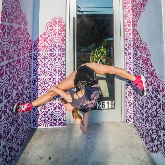 Yoga And The City by Alexey Wind