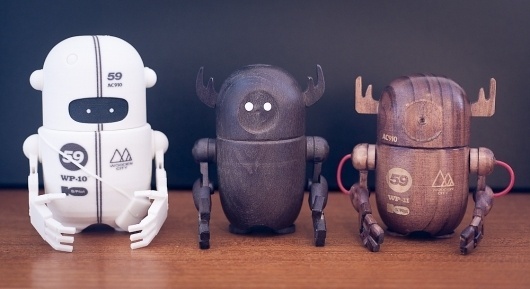 rob_woodbot_img_6804-2.jpg (JPEG Image, 1000 × 547 pixels) #toys #design
