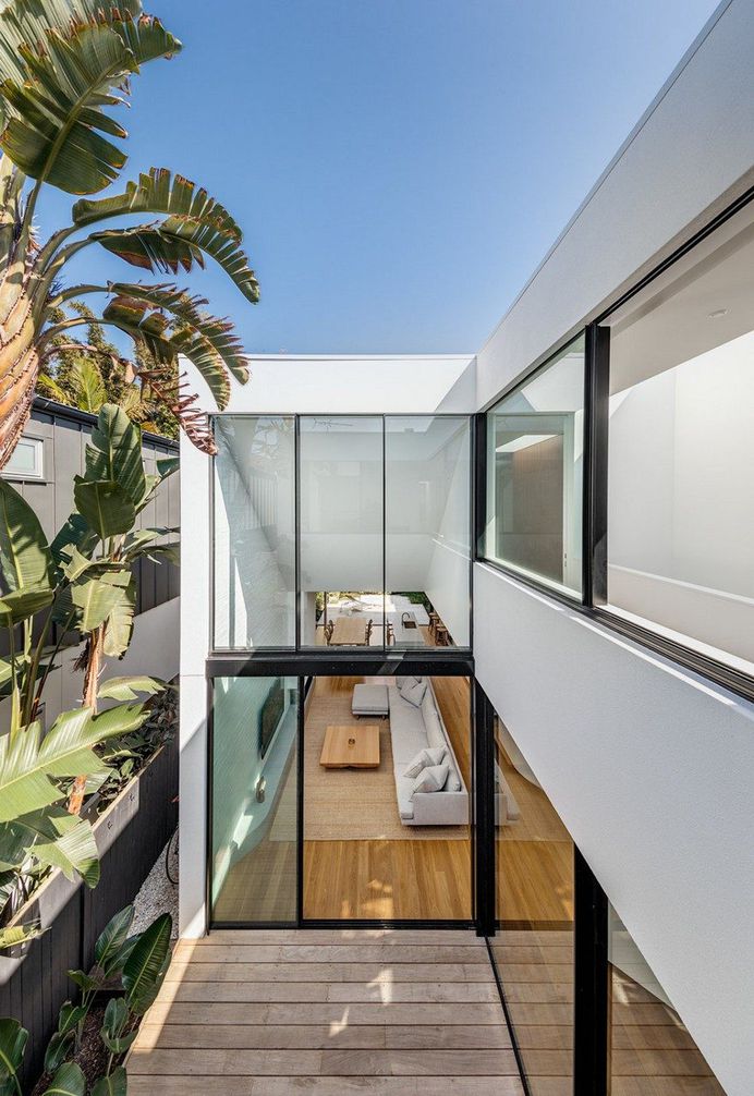 Cloud House / Akin Atelier 13