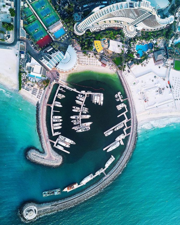 UAE From Above: Mesmerizing Drone Photography by Huda Bin Redha