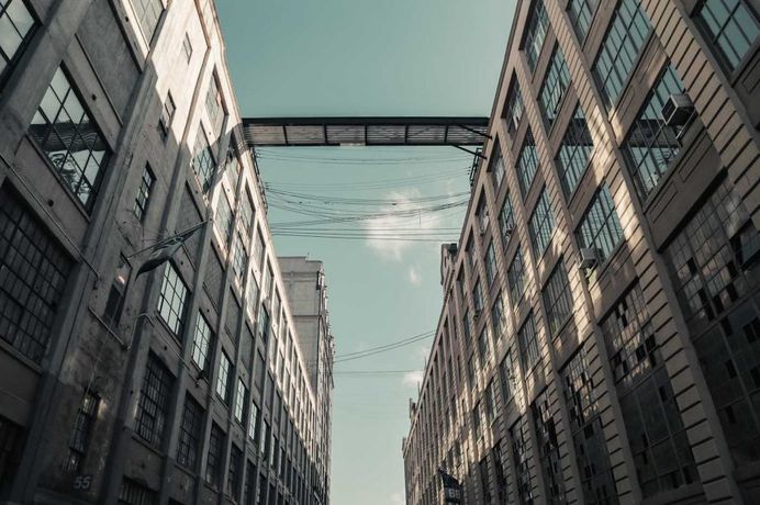 Cinematic NYC Street Photography by Miguel Rato