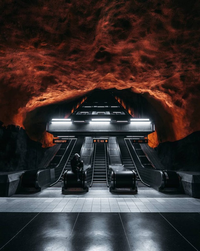 Cinematic and Fantastic Urban Photography by Nikolaos Haaponiemi