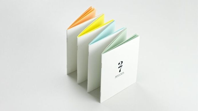 27 — Solo studio #binding #editorial #brochure