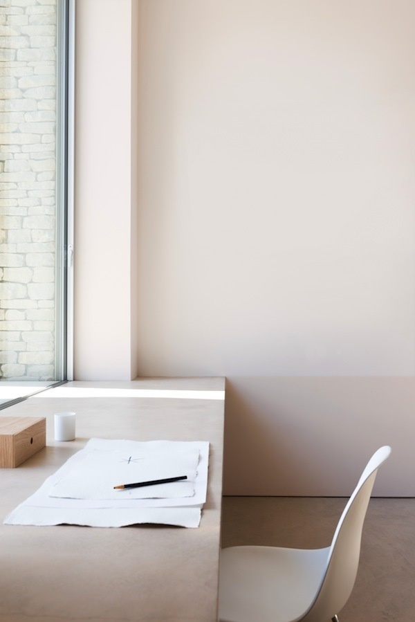notesondesign:a place to imagine #place #desk #studio #work