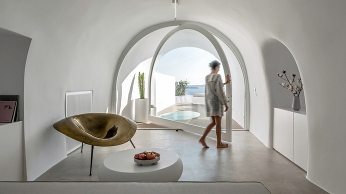 Saint Hotel on the Santorini Coast by Kapsimalis Architects