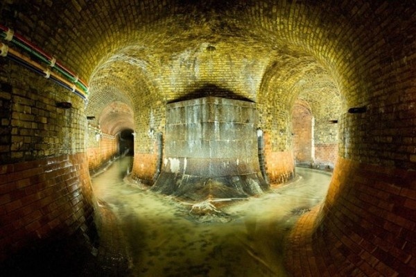 Fleet River, London, England #underground #city #tunnel #photography #beautiful #dark #sewer