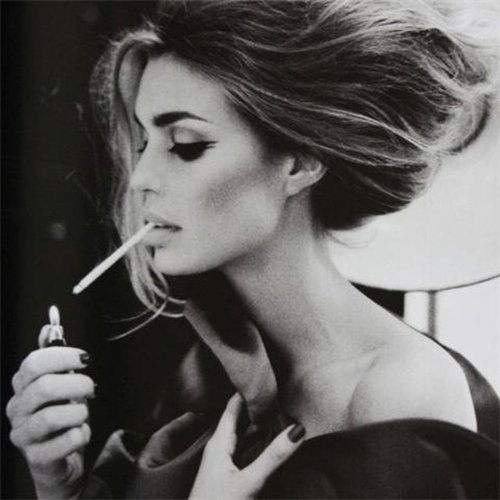 AHONETWO #women #smoke #ahonetwo #beauty