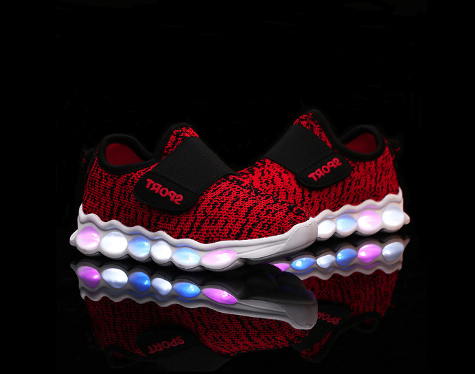 KIDS SPORTS FUN LUMINOUS SHOES RED