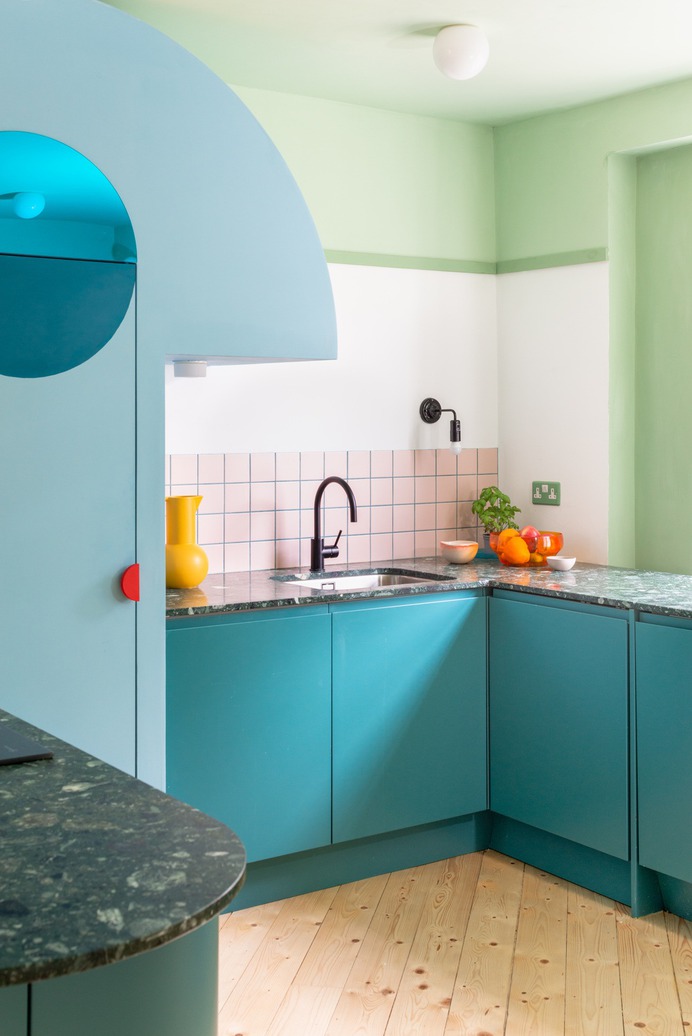 Remodelling of the Lower Ground Floor of a Victorian Townhouse: Mo-tel House