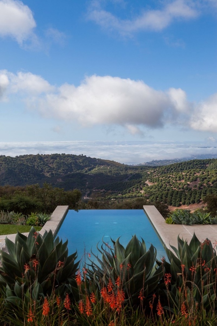 Toro Canyon House