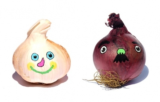 Nic Bennett #nuts #bennett #fruit #illustration #painting #nic