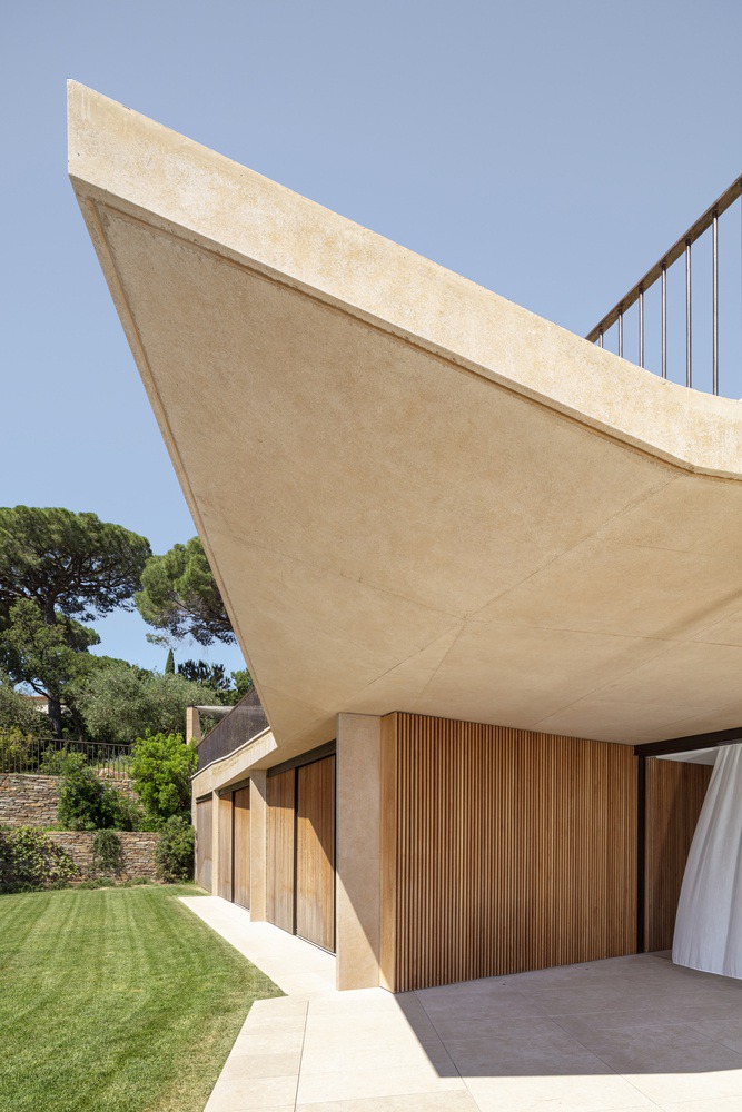 Villa Varoise / NADAAA