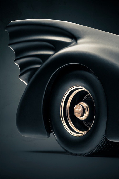 Drop A Gear - Cars We Love: Photography Series by Cihan Ünalan
