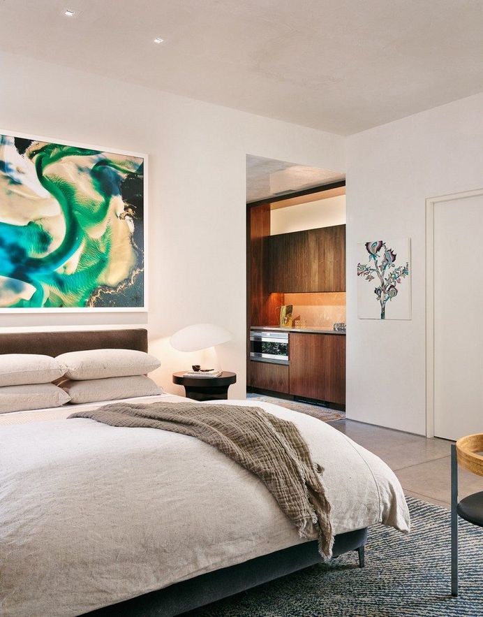 Modern Masterpiece in One of San Antonio’s Oldest Neighborhoods 12