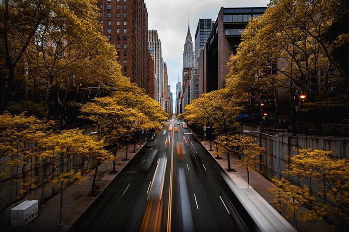 Stunning USA Street Photography by Zack Lewkowicz