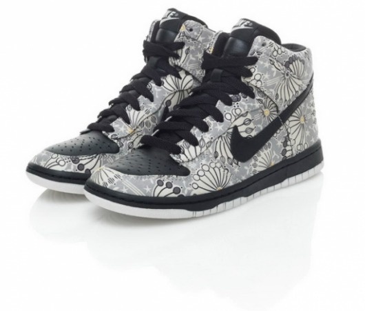 Liberty x Nike Sportswear Collection | Fubiz™ #nike #pattern #shoe