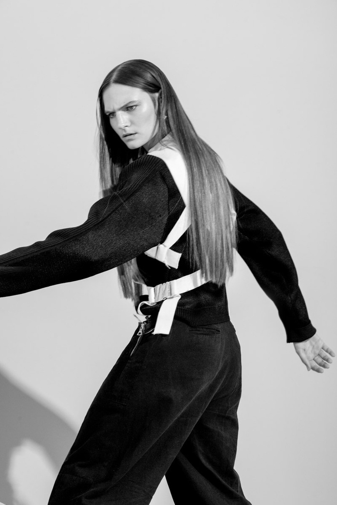 `LANDED' Sophie Hirschfelder by Bowen Arico for Friend The Magazine #bowenarico #friend #friendthemagazine #annasantangelo #hirschy #fashion