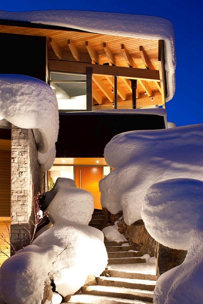 Whistler Residence by BattersbyHowat Architects