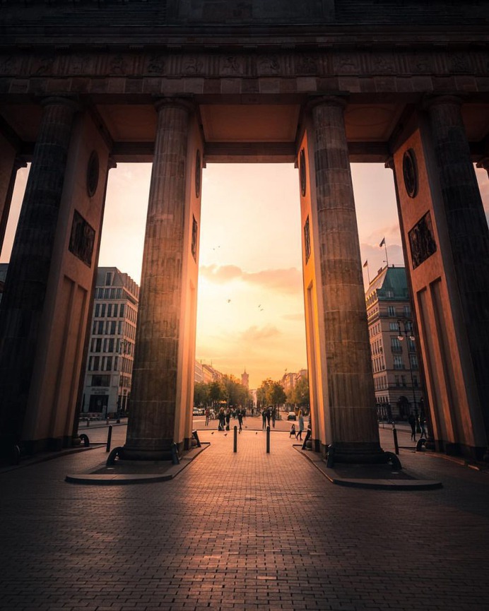 Vibrant Urban Photos in Berlin by Vitaly Rubtsov