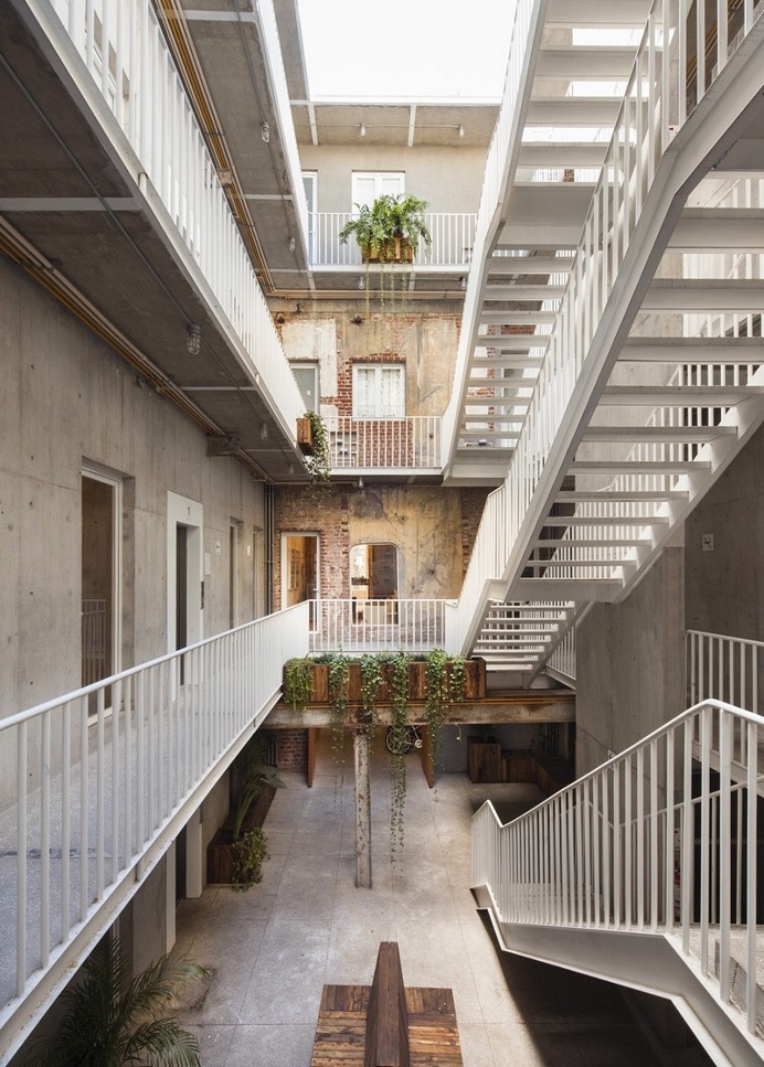 CH-Reurbano - Mixed-Use Building 1